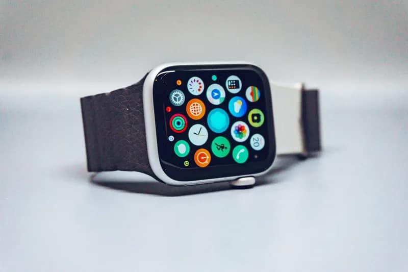 Überwachungs-LEDs für Wearables